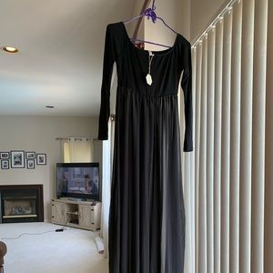 Medium off the shoulder photo shoot maternity gown